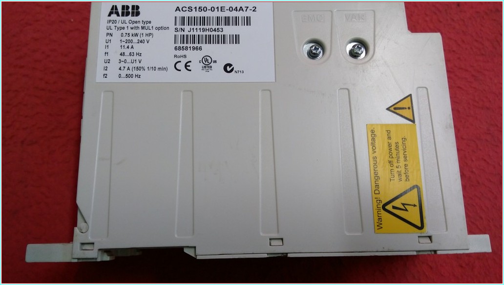 ABB ACS150-01E-04A7-2 0,75KW 4,7A SIFIR KUTULU SÜRÜCÜ 0,75 KW INVERTER DRIVER