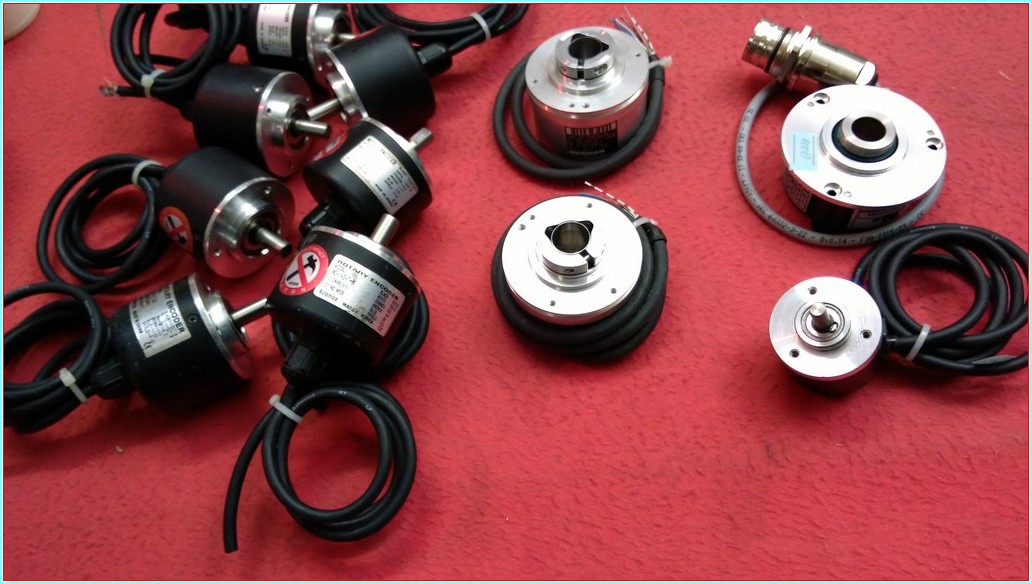 ROTARY E40S6-250-3-T-24 12-24VDC 250PPR SIFIR ENCODER
