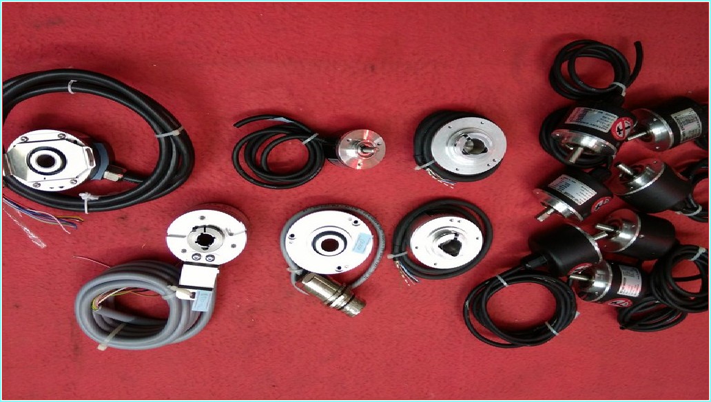 LEINE LINDE RHI 593 PPR1024 5VDC SIFIR ENCODER