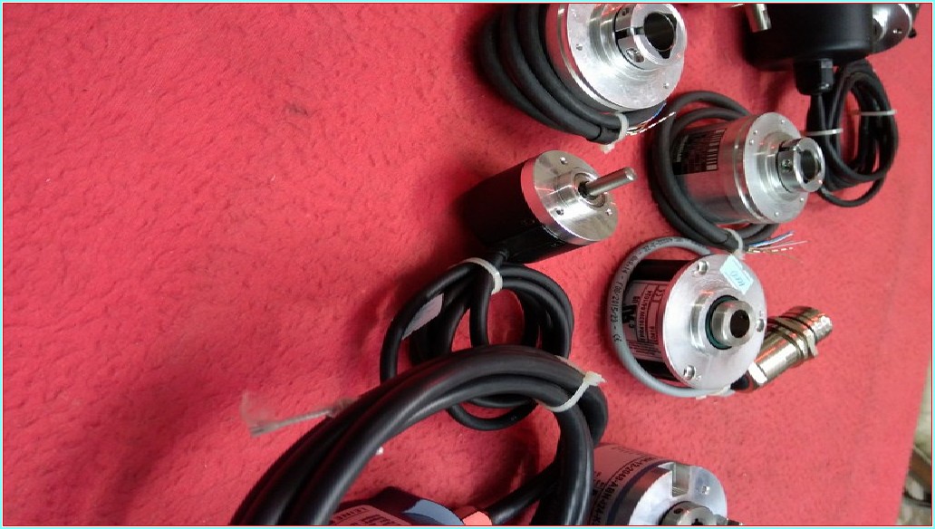 ELTRA EL63PBF2048Z5L 14X3PR L1.1-02 PPR2048 ENCODER
