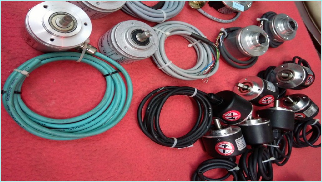 FENAC FNC 50B 8630V10-R2 5-30VDC PPR10 SIFIR ENCODER