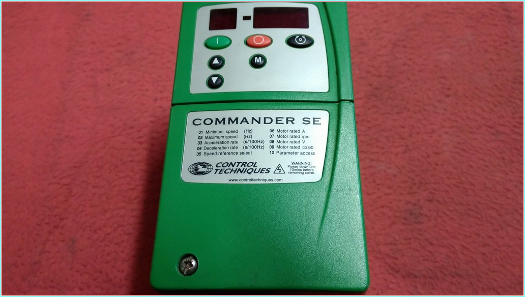 CONTROL TECHNIQUES SE 11200075 SE 1,5M 0,75KW SÜRÜCÜ