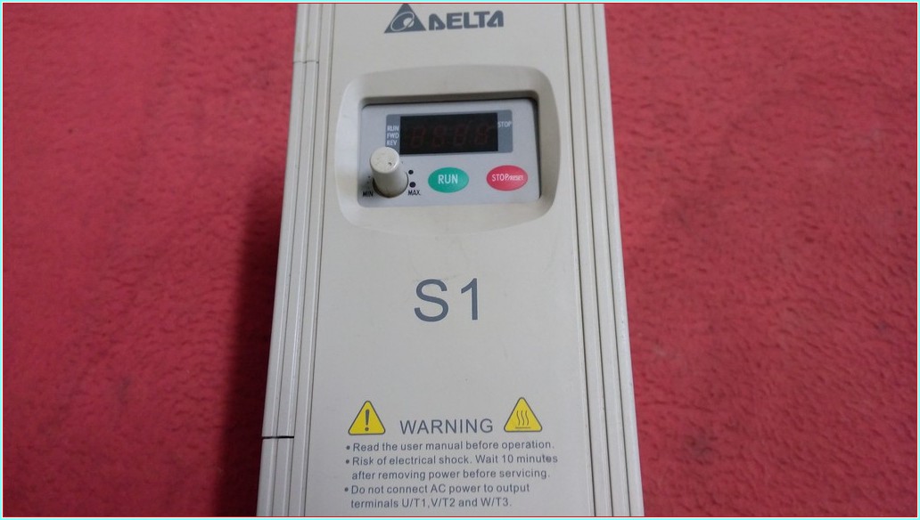 DELTA VFD015S21D 1,5KW 230V 1-400HZ SÜRÜCÜ