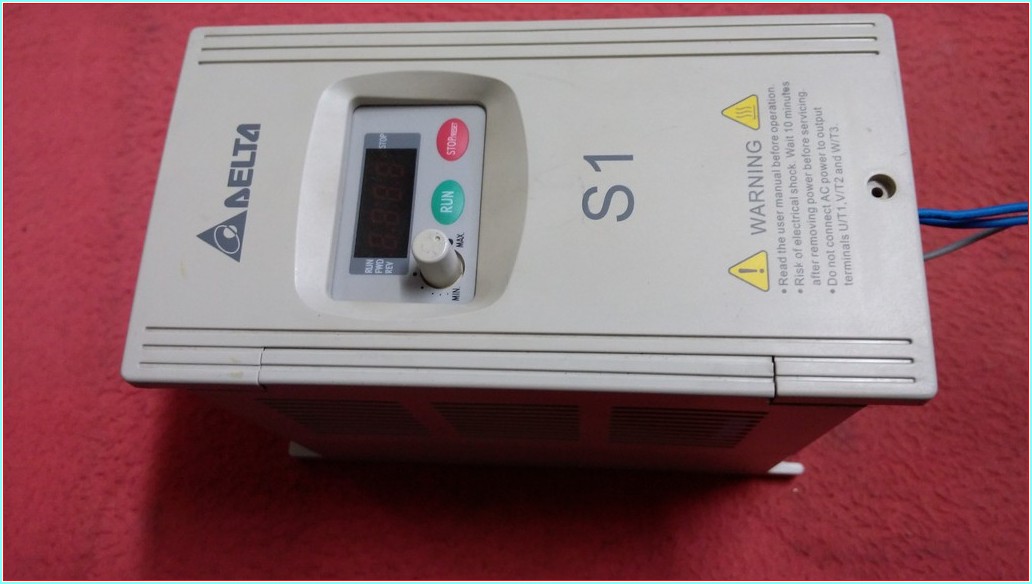 DELTA VFD015S21D 1,5KW 230V 1-400HZ SÜRÜCÜ