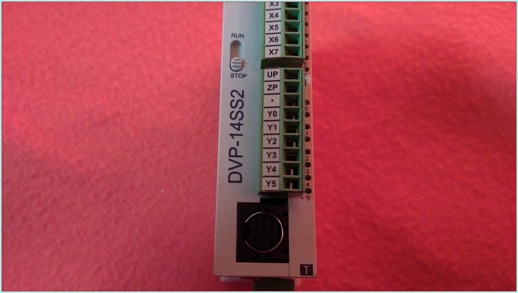 DELTA DVP-14SS2 DVP14SS211R PLC DVP14SS DVP14SS11R2 PLC