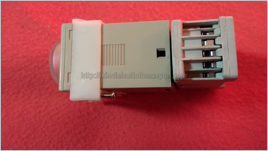AUTONİCS AT11DN ÇOK İŞLEVLİ ANALOG ZAMANLAYICI