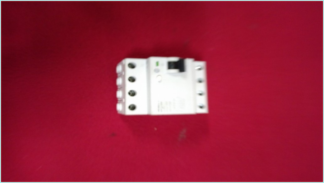 ALLEN BRADLEY 1492-RCDA 40A 0,03A KAÇAK AKIM YANGIN KORUMA