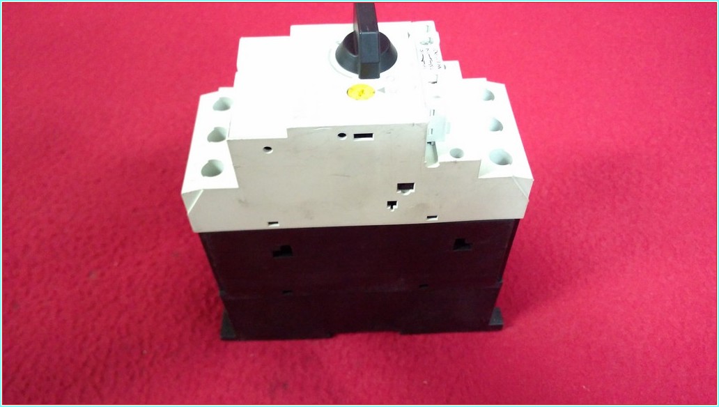 MOELLER PKZM4-40 32-40A YARDIMCI KONTAKLI MOTOR KORUMA