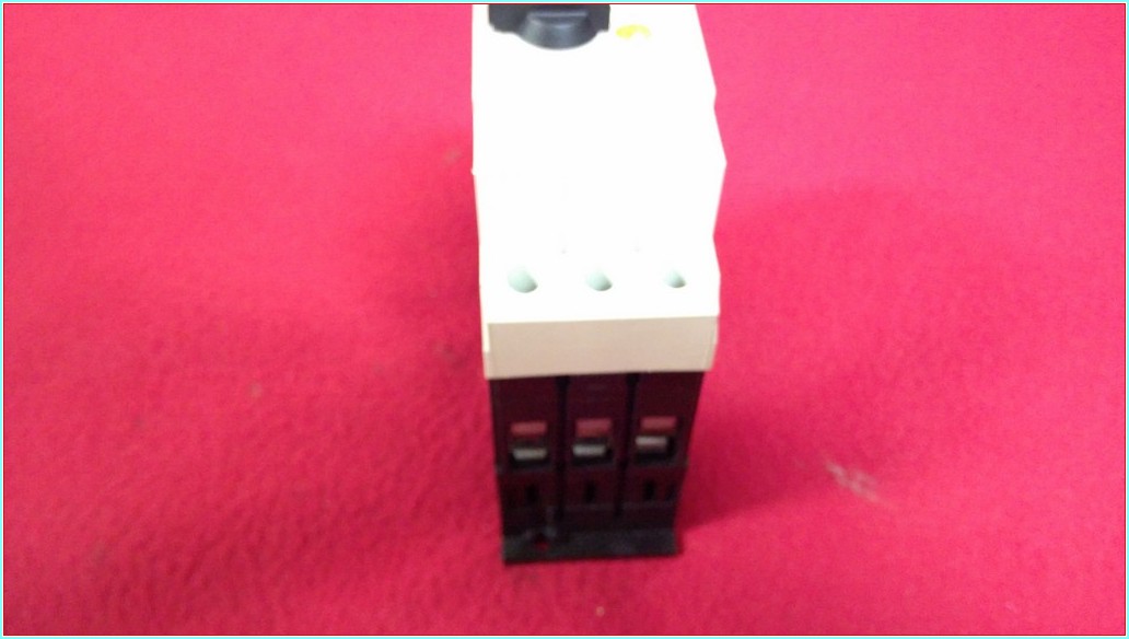 MOELLER PKZM4-40 32-40A YARDIMCI KONTAKLI MOTOR KORUMA
