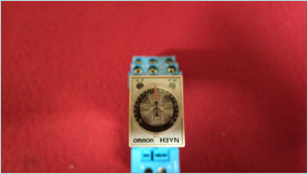 OMRON H3YN-2 24VDC 0,1S-10MİN 28X22X57 ÇOK FONKSİYONLU ZAMAN RÖLESİ