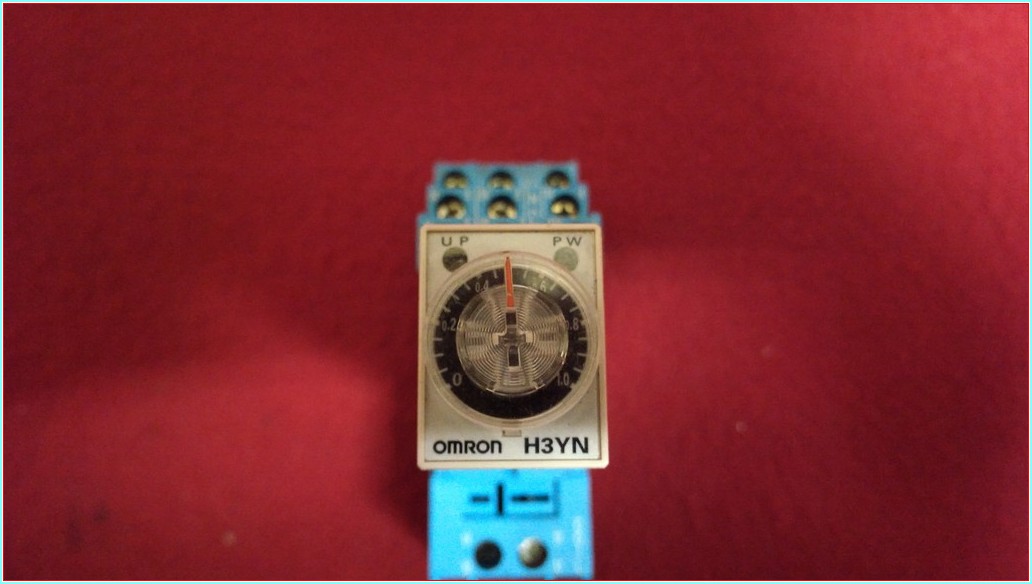 OMRON H3YN-2 24VDC 0,1S-10MİN 28X22X57 ÇOK FONKSİYONLU ZAMAN RÖLESİ