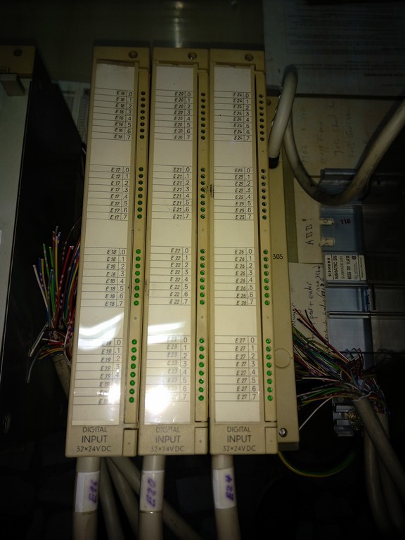 6ES5 451-7LA11 6ES5451-7LA11 SİEMENS