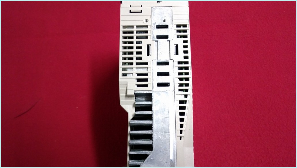 SGDV-7R6A01A002000 YASKAWA