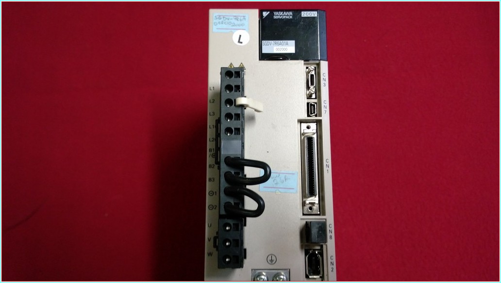 SGDV-7R6A01A002000 YASKAWA