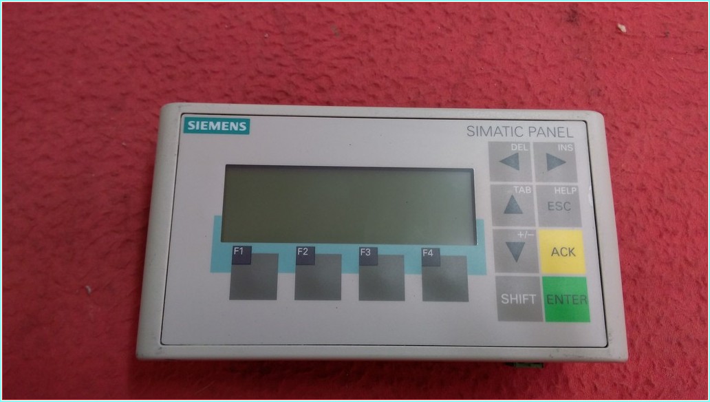 SIEMENS 6AV6 641-0AA11-0AX0 6AV6641-0AA11-0AX0 MADE İN GERMANY OPERATÖR PANEL
