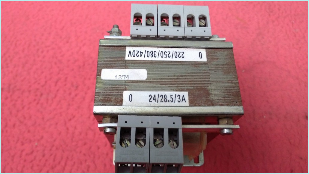 PHOENIX CONTACT 220-380 GİRİŞ ÇIKIŞ 28,5VAC 3A TRAFO