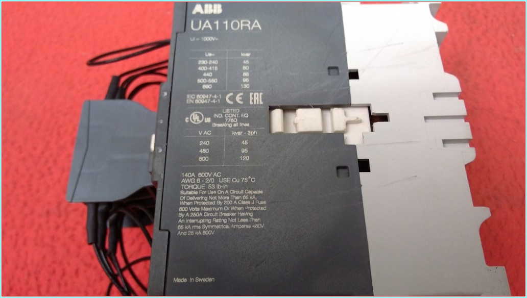 ABB UA110-30RA 80KVAR 220V KONTAK BOBİNLİ SIFIR KONTAKTÖR