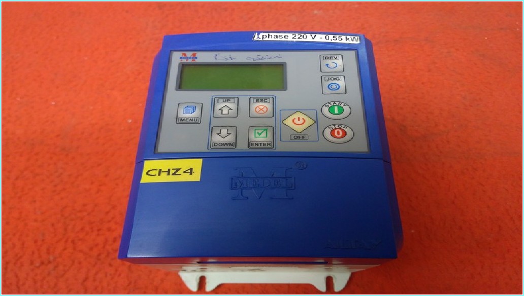 MEDEL TAY20 550W 0,55KW SÜRÜCÜ INVERTER 0.55 KW DRIVER