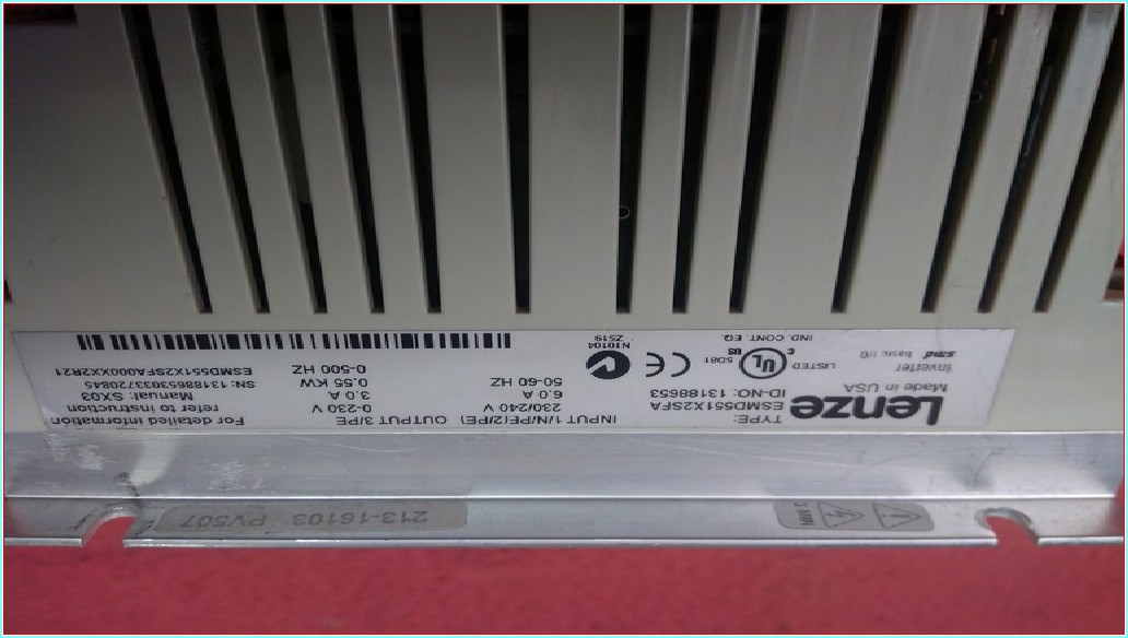 LENZE ESMD551X2SFA ESMD551X 0,55KW SÜRÜCÜ INVERTER DRIVER