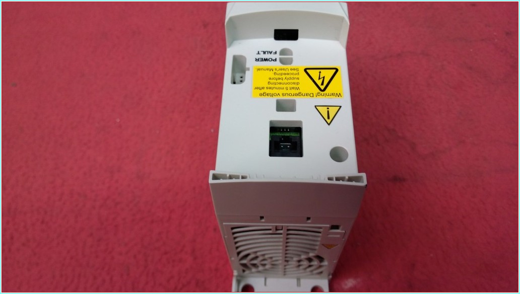 ABB ACS350-01E-02A4-2 0,37KW 2,4A SÜRÜCÜ