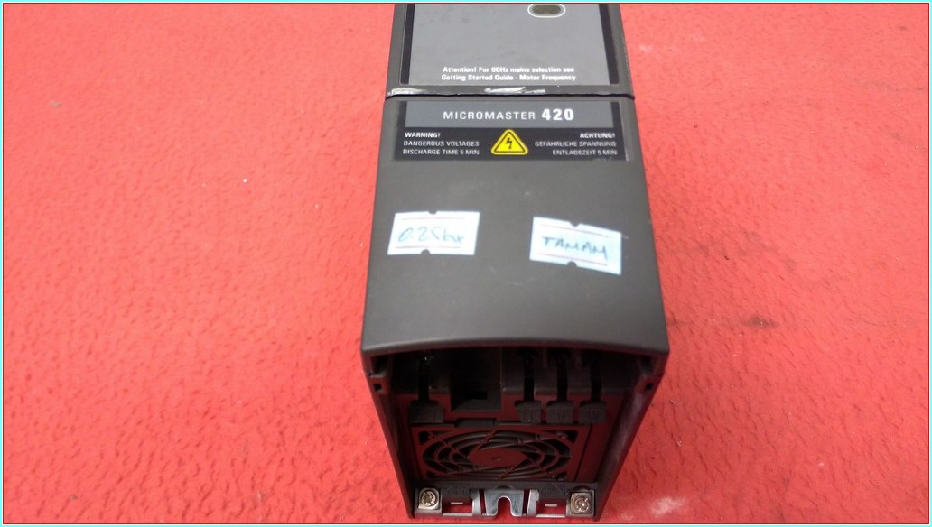 SIEMENS 6SE6420-2AB12-5AA0 0,25KW SÜRÜCÜ INVERTER