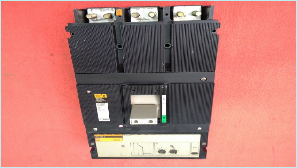 MERLİN GERİN COMPACT C1250N 1250A TMŞ DEVRE KESİCİ 1250 A ŞALTER