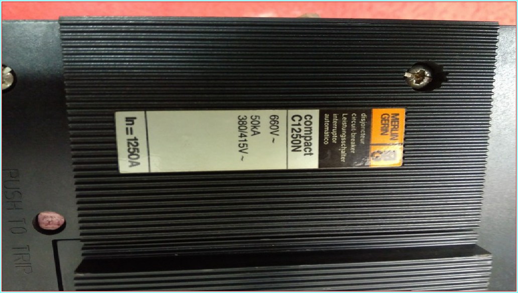 MERLİN GERİN COMPACT C1250N 1250A TMŞ DEVRE KESİCİ 1250 A ŞALTER