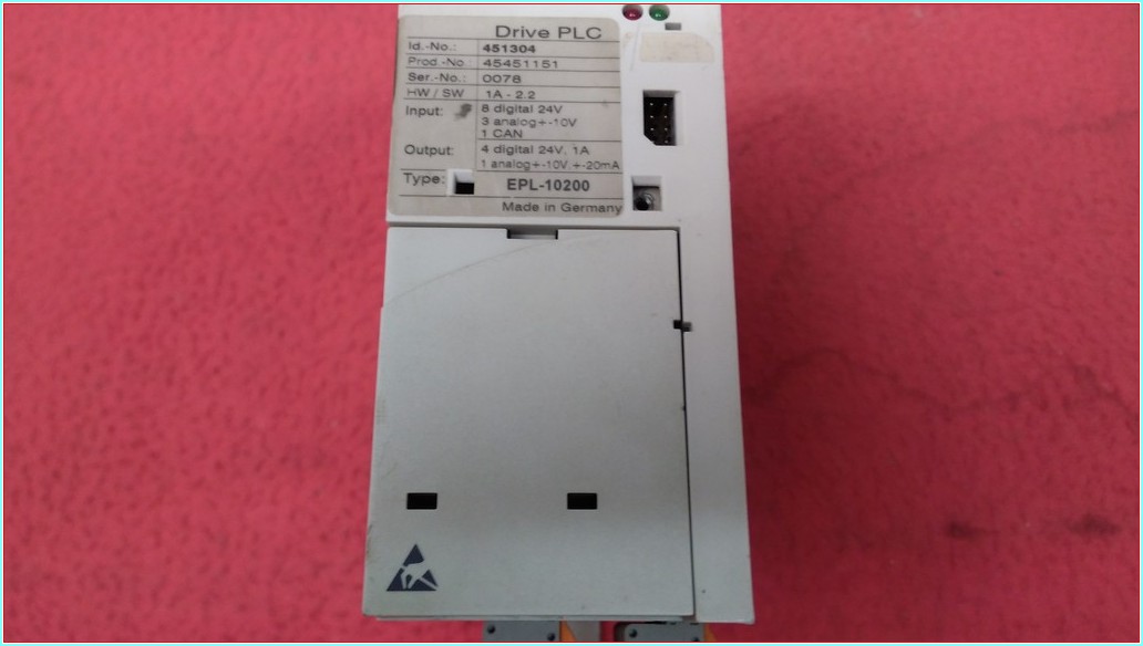 LENZE EPL-10200 EPL-10200-XX 4 DİGİTAL 1 ANALOG SÜRÜCÜ PLC