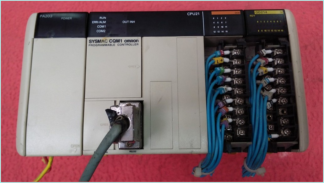 OMRON CQM1-CPU21-E OD214 PA203 POWER TAKIM PLC