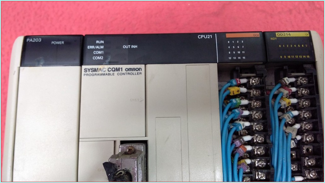 OMRON CQM1-CPU21-E OD214 PA203 POWER TAKIM PLC