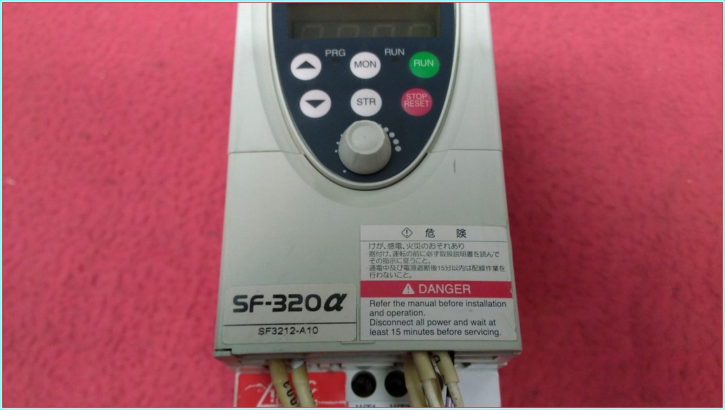 SUMİTOM SF-320A 0,1KW SÜRÜCÜ