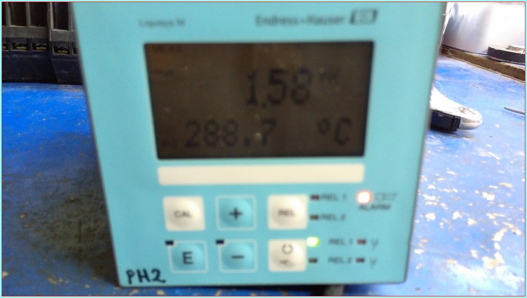 ENDRESS HAUSER LIQUISYS-M CPM223-PR0005 D-70839 ENDÜSTRİYEL AMAÇLI ÖLÇÜ VE KONTROL CİHAZI