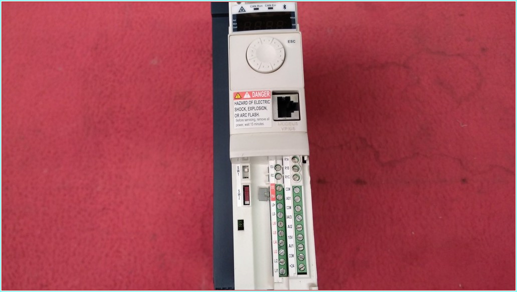 SCHNEİDER ATV32HU22N4 ATV32HU15N4 ATV32HU11N4 ATV32H075N4 2,2KW 3HP SÜRÜCÜ