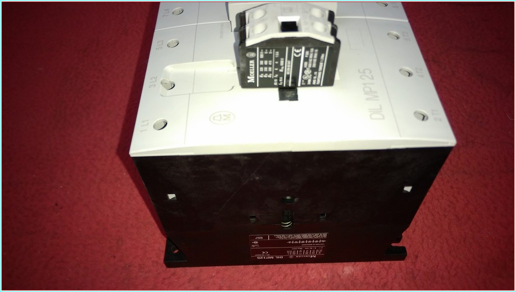 MOELLER DIL MP125 125A 125A SIFIR 4 KUTUPLU KONTAKTÖR