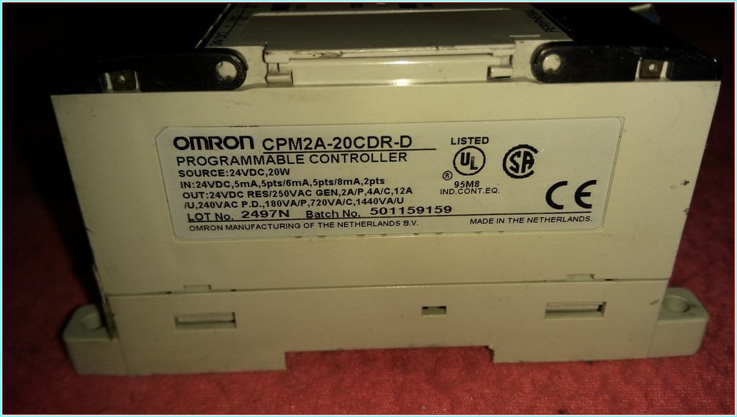 OMRON SYSMAC CPM2A-20CDR-D CPM2A PLC