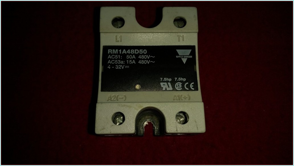 CARLO GAVAZZI RM1A48D50 15A KATI HAL RÖLESİ