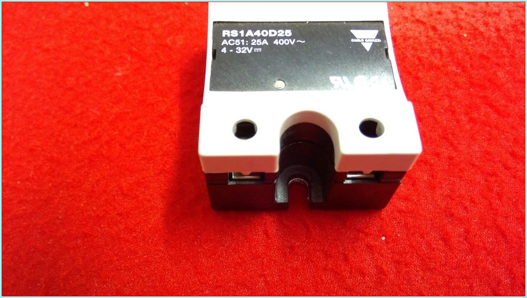 CARLO GAVAZZI RS1A40D25 25A KATI HAL RÖLESİ