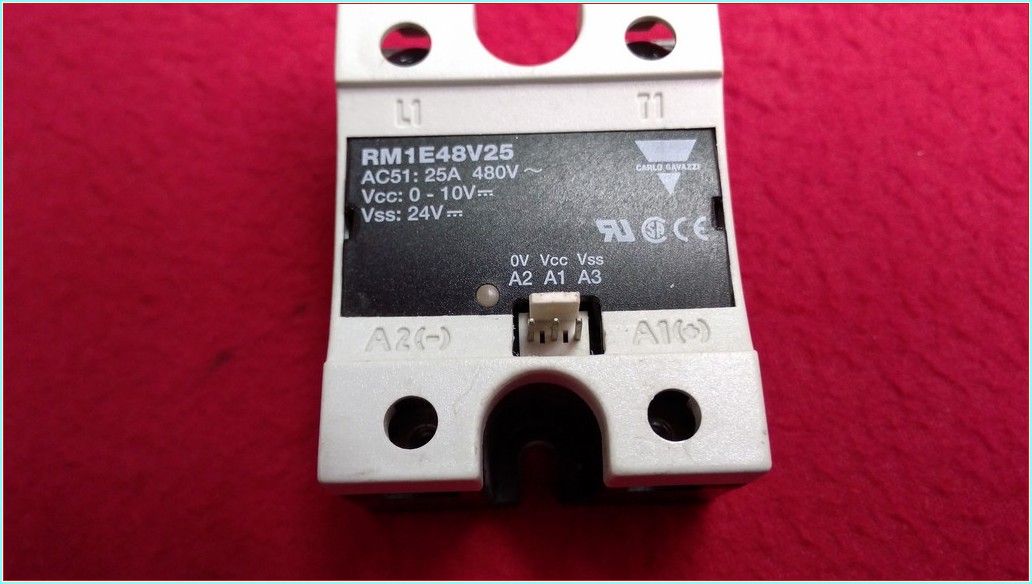 CARLO GAVAZZI RM1E48V25 25A KATI HAL RÖLESİ
