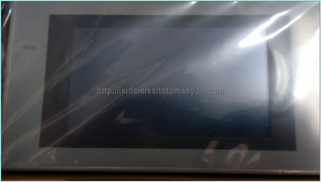 OMRON NS5-SQ10-V2 SIFIR KUTULU HMI TOUCH OPERATÖR PANEL