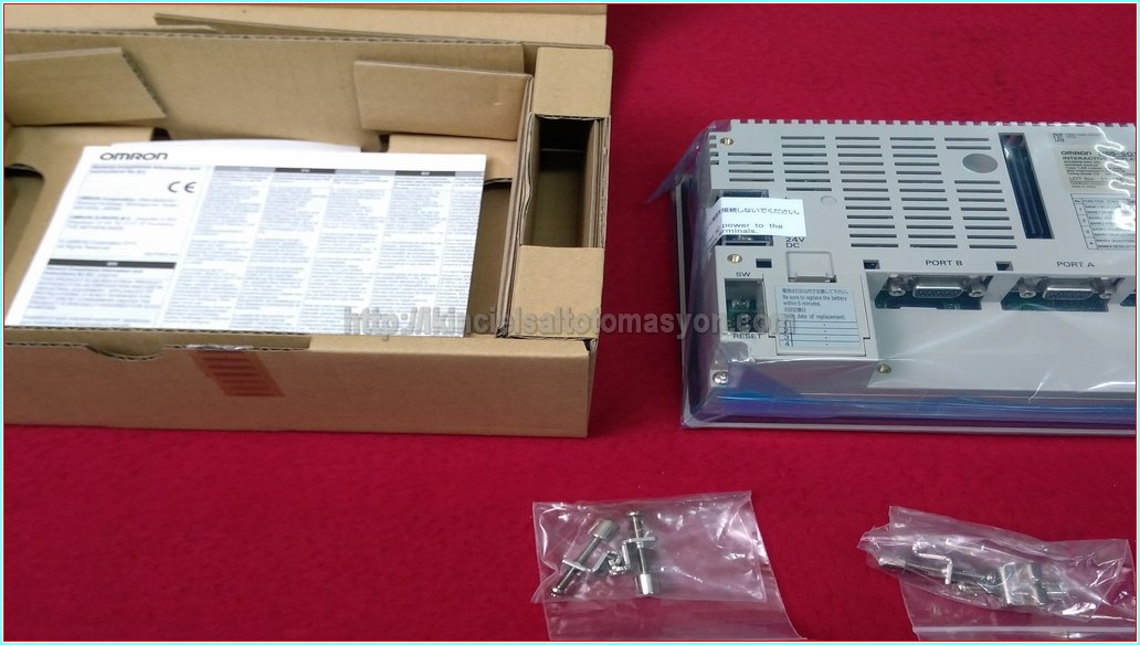 OMRON NS5-SQ10-V2 SIFIR KUTULU HMI TOUCH OPERATÖR PANEL