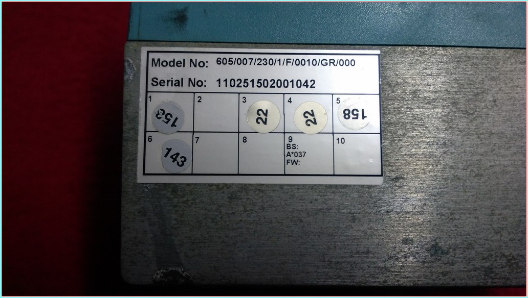 EUROTHERM DRIVES 605 007 230 1 F 0010 GR 000 0,75 KW SÜRÜCÜ