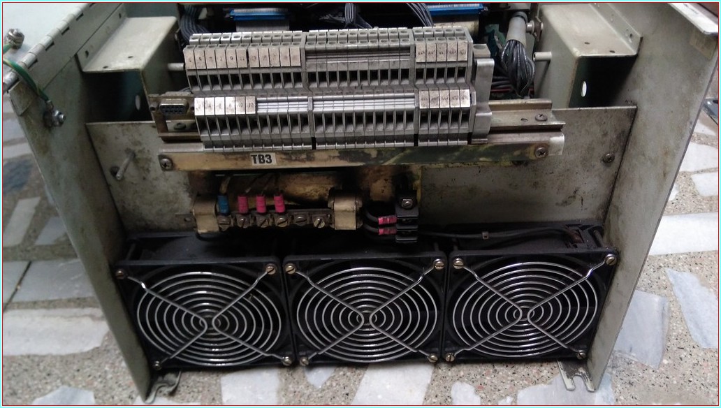 ALLEN BRADLEY 1395-B79-D5-PZ 200 HP DC SÜRÜCÜ