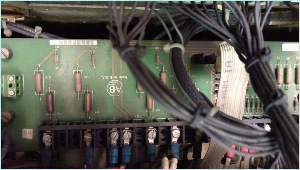 ALLEN BRADLEY 1395-B79-D5-PZ 200 HP DC SÜRÜCÜ