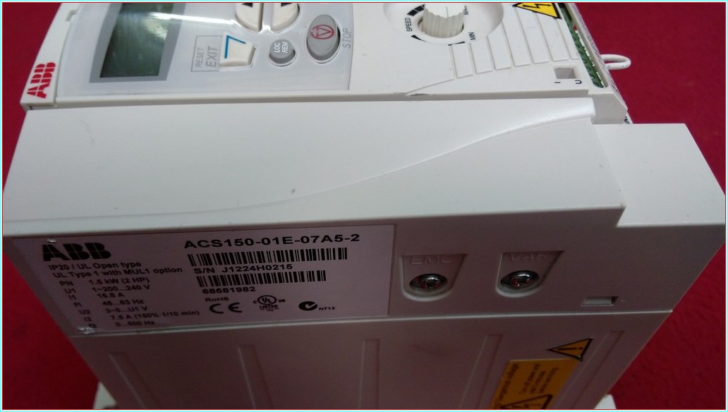 ABB ACS150-01E-07A5-2 ACS150 1,5 KW SÜRÜCÜ