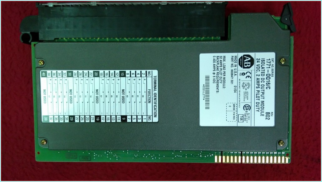 ALLEN BRADLEY 1771-0Q16/C SIFIR ISOLATED DC OUTPUT MODULE