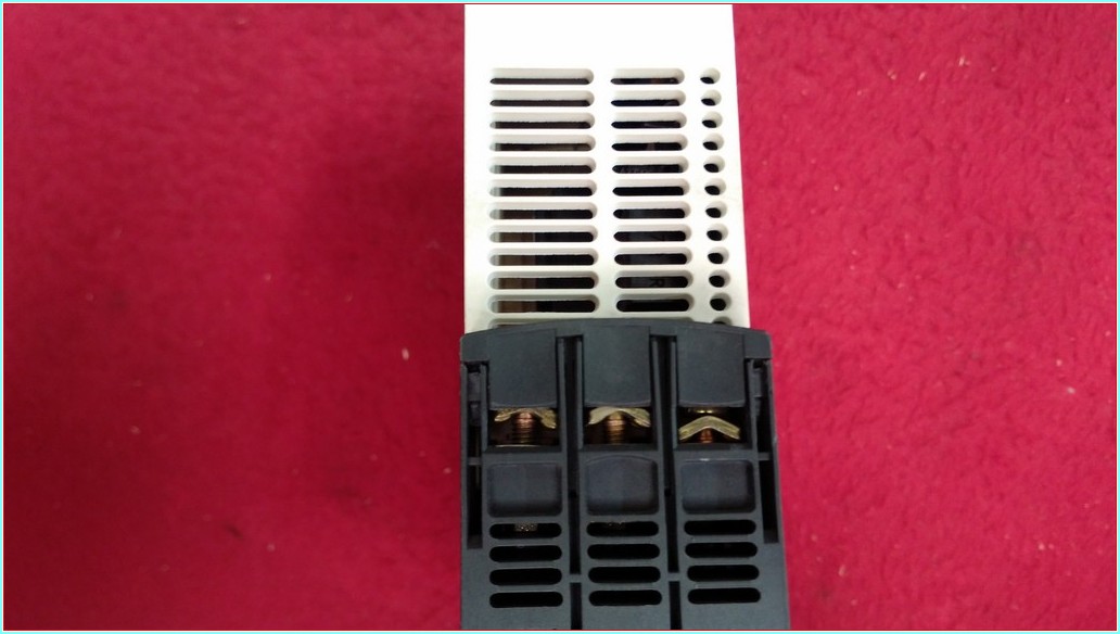 TELEMECANİQUE ATS01N206QN 3 KW YUMUŞAK YOL VERME