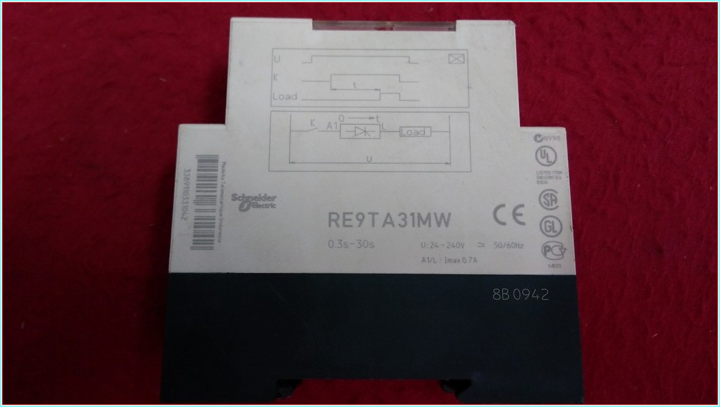 TELEMECANİQUE RE9TA31MW GECİKMELİ ÇOK FONKSİYONLU ZAMAN RÖLESİ
