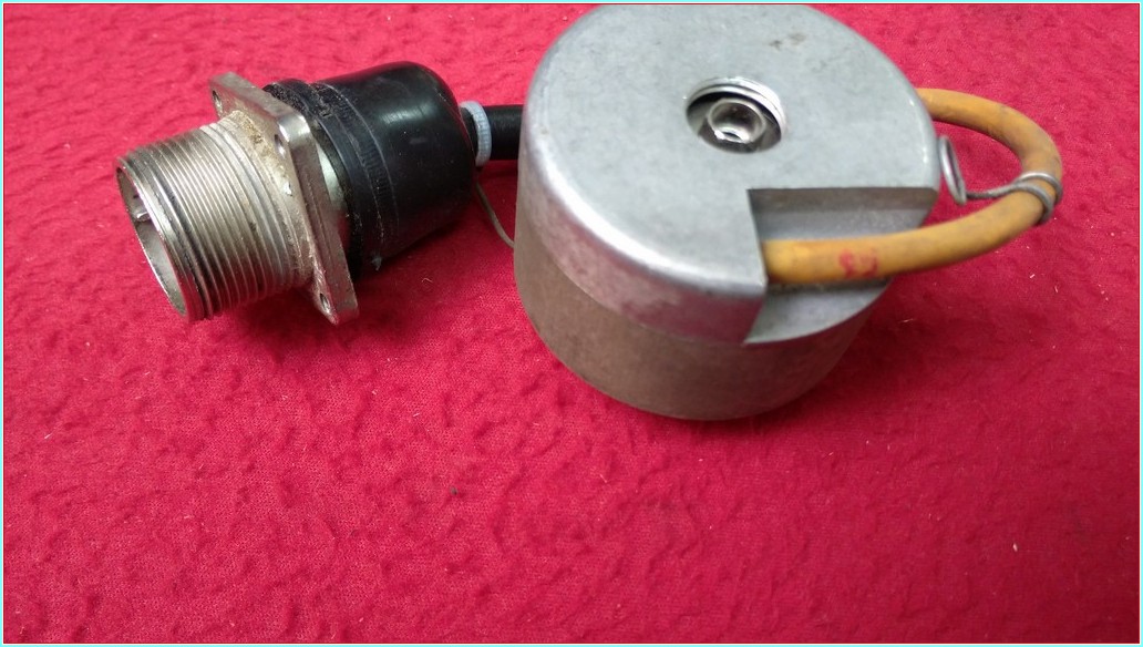 STEGMANN HG 660 ANK 2048 PULS/REV SN 5VU0T0K00N00-000350 VDC 12-30 ENCODER