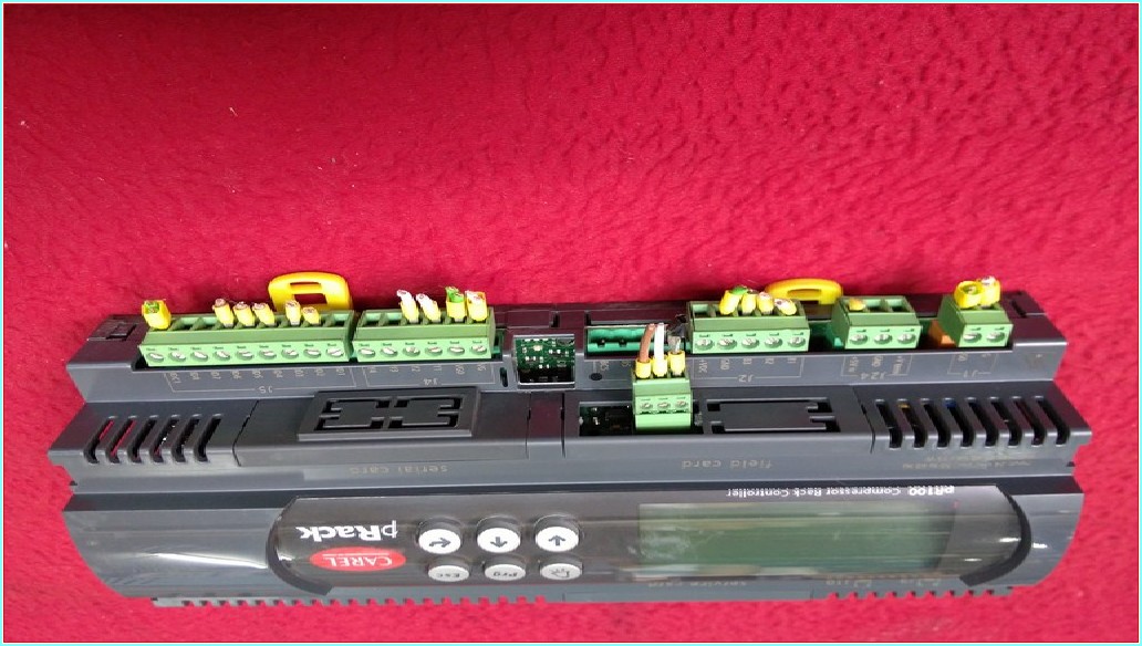 CAREL PRK100S3C0 PR100 COMPRESSOR RACK CONTROLLER