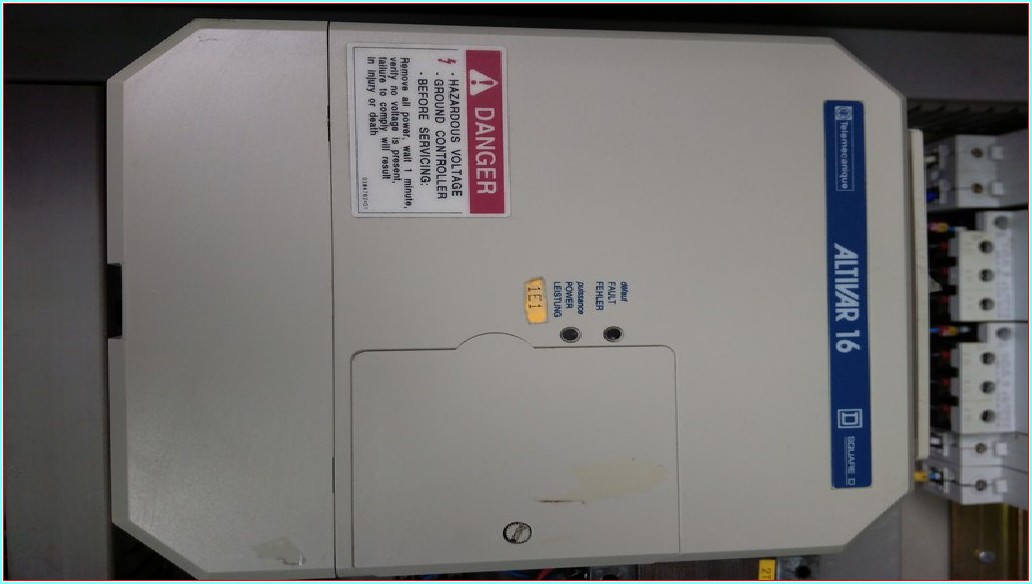 TELEMECANİQUE 1,5 KW TEPE LAMBALI PANOLU SÜRÜCÜ